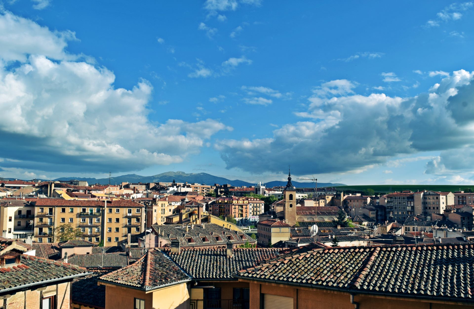 El nuevo vial centra las alegaciones al Plan para urbanizar la zona de Las Lastras 3 05 1w 4