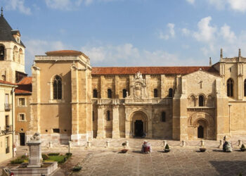 Los horarios de visita van desde las 11 a las 14 horas y desde las 16 hasta las 19 horas.