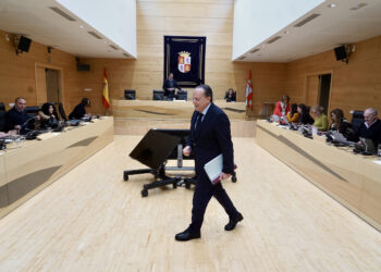 El Presidente del Consejo de Cuentas presenta el Informe sobre las ayudas a domicilio de las diputaciones provinciales durante el ejercicio 2022. / Miriam Chacón