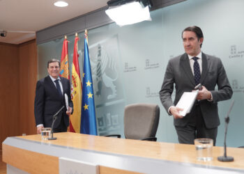 El Consejero de Medio Ambiente informa sobre el texto tras aprobarlo en el Consejo de Gobierno. / Rubén Cacho