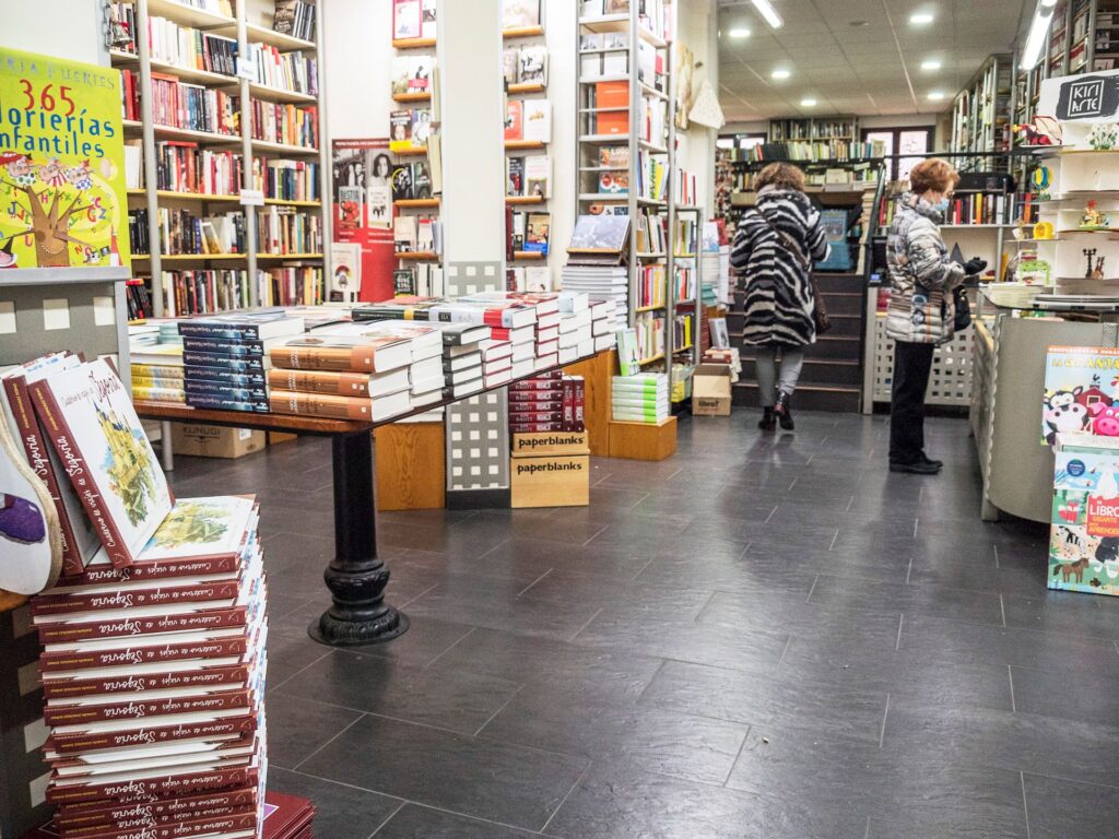 20211210 Comercio Navidad Tiendas Regalos Libreria Entrelibros
