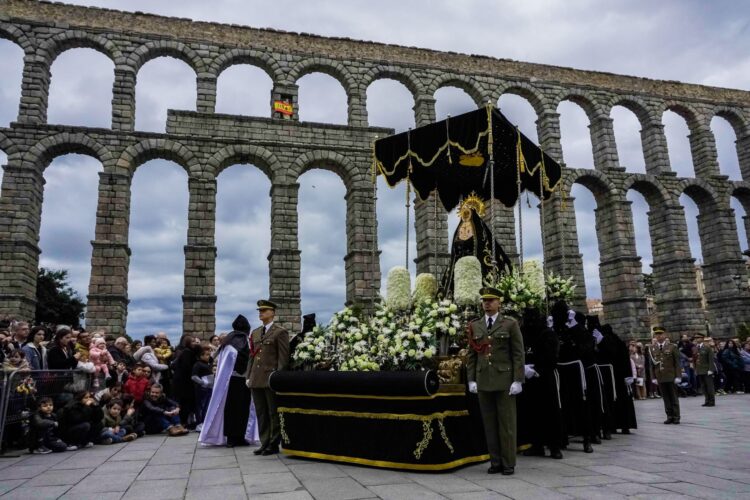 Paso de Nuestra Señora de la Soledad Dolorosa/HÉCTOR CRIADO