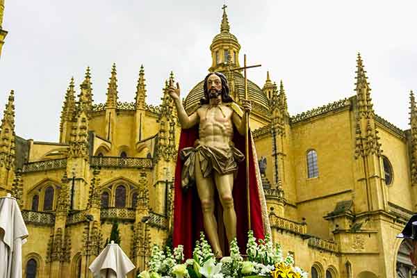 250420 Procesion del Resucitado Hector Criado 4 1