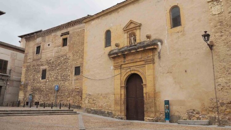 Celebración del Triduo Pascual en la iglesia Monjas Dominicas 1 Templo en la Plaza de la Trinidad.