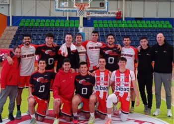 El CD Base celebra una victoria.