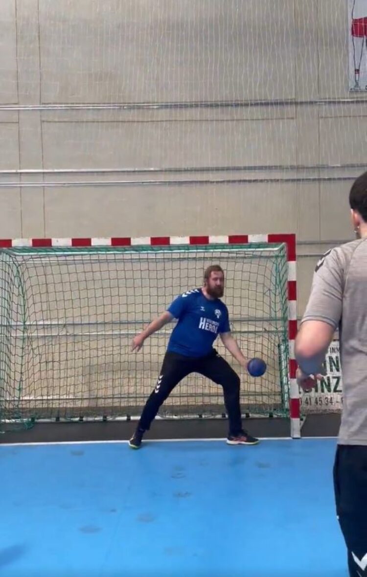Entrenamiento de Dzmitry Patotski.