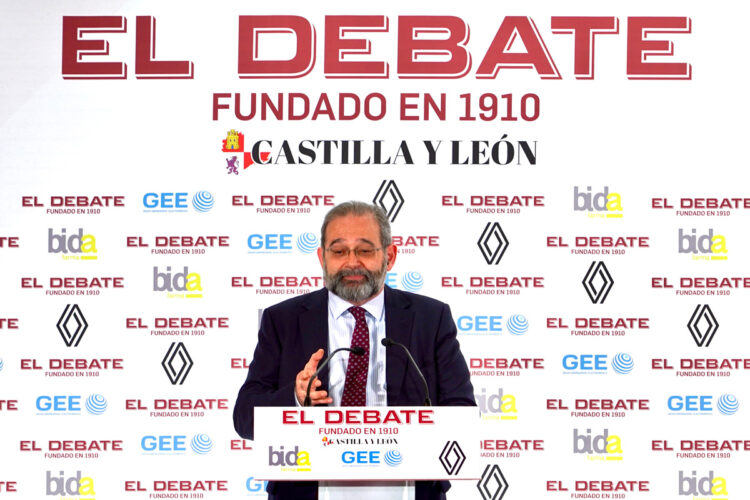El Debate amplía sus miras informativas e inaugura nueva delegación en Castilla y León 1 El presidente de El Debate, Alfonso Bullón de Mendoza.