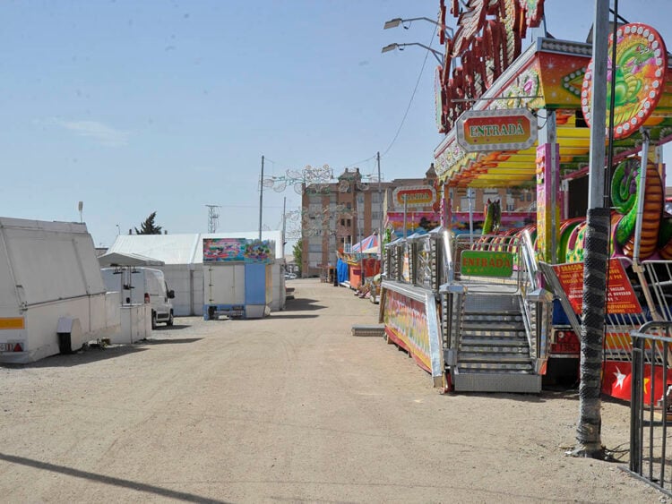 El recinto ferial volverá a instalarse en el barrio de La Albuera 1 Recinto ferial en La Albuera. / KAMARERO