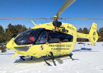 Helicóptero durante el rescate en Peñalara. / JUNTA DE CASTILLA Y LEÓN