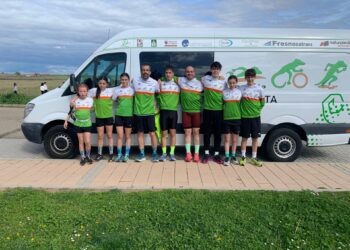 Delegación del CD Lacerta en el Campeonato de Triatlón Moderno de Castilla y León en Tordesillas.