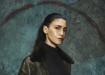 La actriz Nerea Barros, en la serie 'La novia gitana'. / ATRESPLAYER