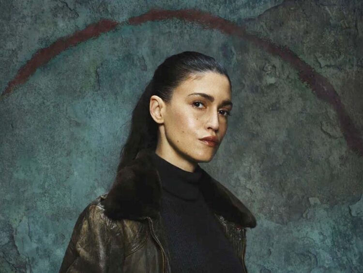 La actriz Nerea Barros, en la serie 'La novia gitana'. / ATRESPLAYER