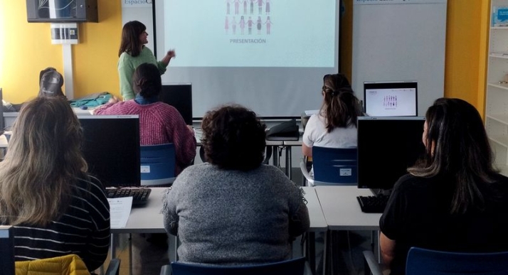 El Programa Empleo Mujer Castilla y León (PEMCYL) cumple diez ediciones con una inserción del 57% 1 Más de 2.300 mujeres han participado en este programa desde su inicio, en 2016.