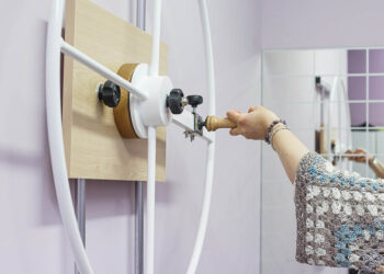 Usuaria de la asociación de Parkinson Segovia. / NACHO VALVERDE - ICAL