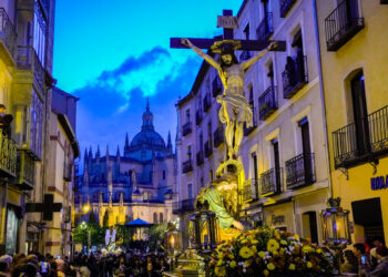 Procesión de los Pasos - Héctor Criado