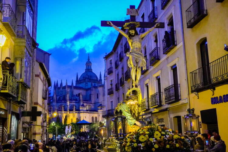 Procesión de los Pasos - Héctor Criado