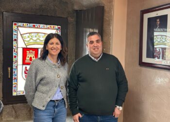 Reunión de la delegada territorial con el alcalde de Melque de Cercos / JCYL