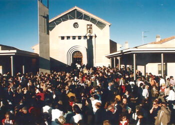 Inauguración de la iglesia, el 5 de abril de 1997.