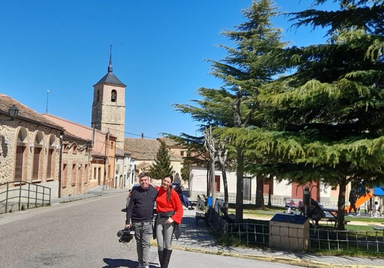 Visita del programa televisivo / LOURDES MATARRANZ