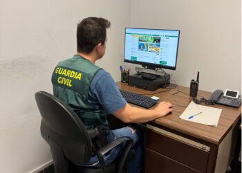 La Guardia Civil detiene a un hombre como presunto autor de tres delitos de estafa y de falsificación de documentos privados / GUARDIA CIVIL