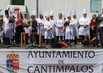 Homenaje a los cocineros recientemente fallecidos / LOURDES MATARANZ
