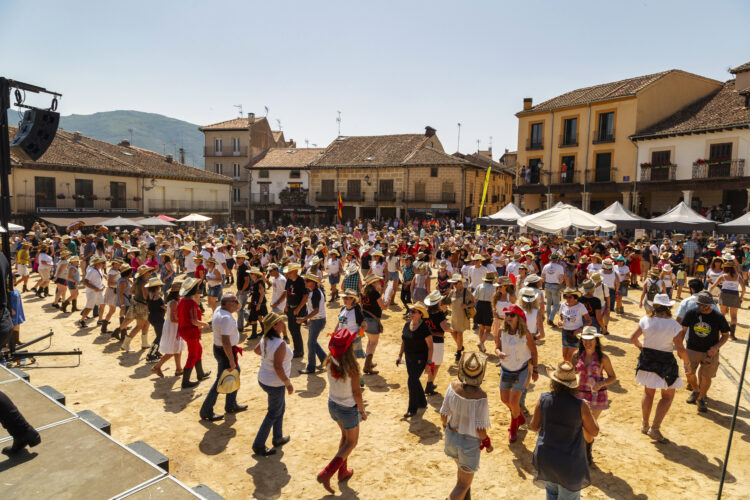 Instantes del festival en ediciones anteriores / HUERCASA