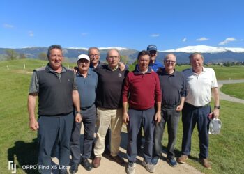 Varios participantes posan durante la cita./LA FAISANERA