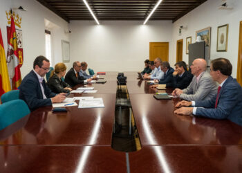 Reunión del grupo de trabajo del Plan Territorial de Fomento / HÉCTOR CRIADO