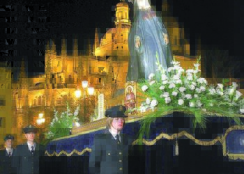 Nuestra Señora de la Soledad al Pie de la Cruz