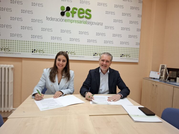 thumbnail La Latrilla firma REd