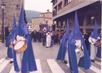 Procesión por las arterías principales del municipio. Foto: Mónica Sastre