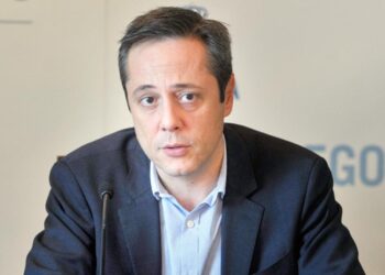 José Bayón. Kamarero.