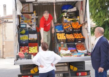 Visita de Miguel Ángel de Vicente a Navares de Enmedio.
