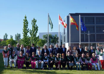 Isabel Blanco preside el acto de graduación de los alumnos de la UEMC. / Miriam Chacón