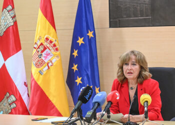 La presidenta del TSJCYL, Ana del Ser, presenta la Memoria Judicial de 2024. / Ricardo Ordóñez