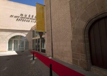 Fachada del Museo de Arte Contemporáneo Esteban Vicente. / KAMARERO