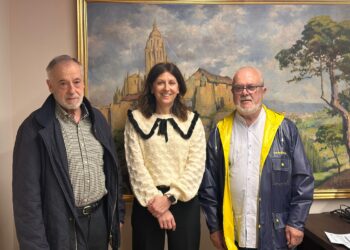 La delegada con representantes del Ayuntamiento./JUNTA DE CASTILLA Y LEON