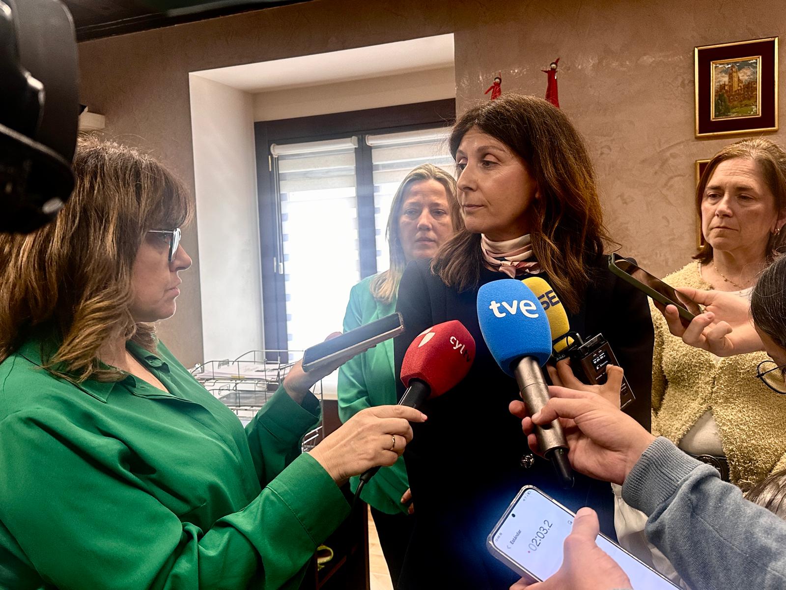 La CHD comenzará el 26 de mayo la primera fase del vaciado de la presa de El Tejo de El Espinar 2 Reunión del CECOPI celebrada esta mañana / JCYL