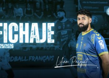 Viveros Herol Nava anunciaba el fichaje de Lilian Pasquet con este cartel.