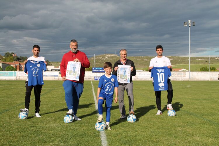 Presentación de la Cuéllar Cup 2025 en el campo municipal de Santa Clara.