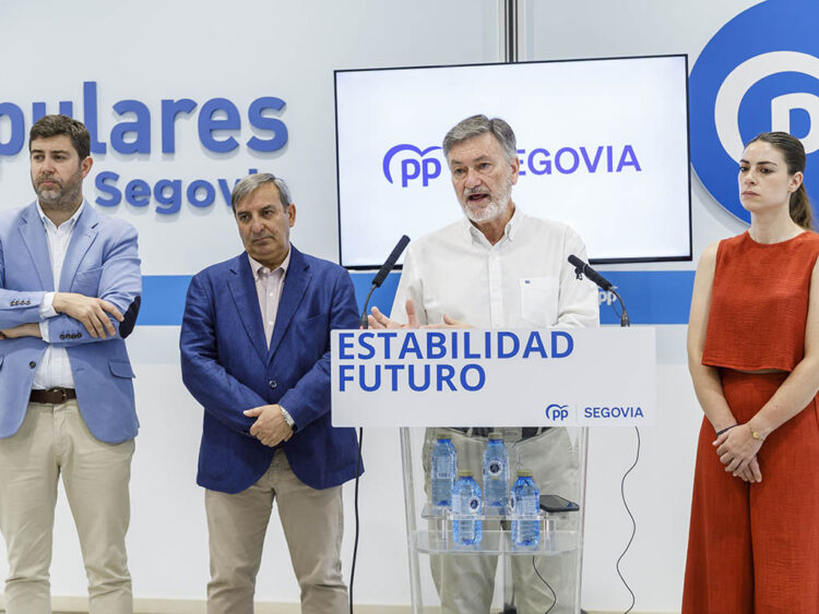 Javier Carpio, José Luis Sanz Merino, Francisco Vázquez y Elena Rincón. / ICAL - NACHO VALVERDE