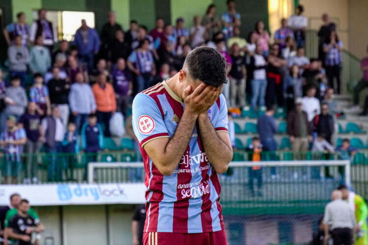 Gimnástica Segoviana vs Nàstic de Tarragona - Héctor Criado