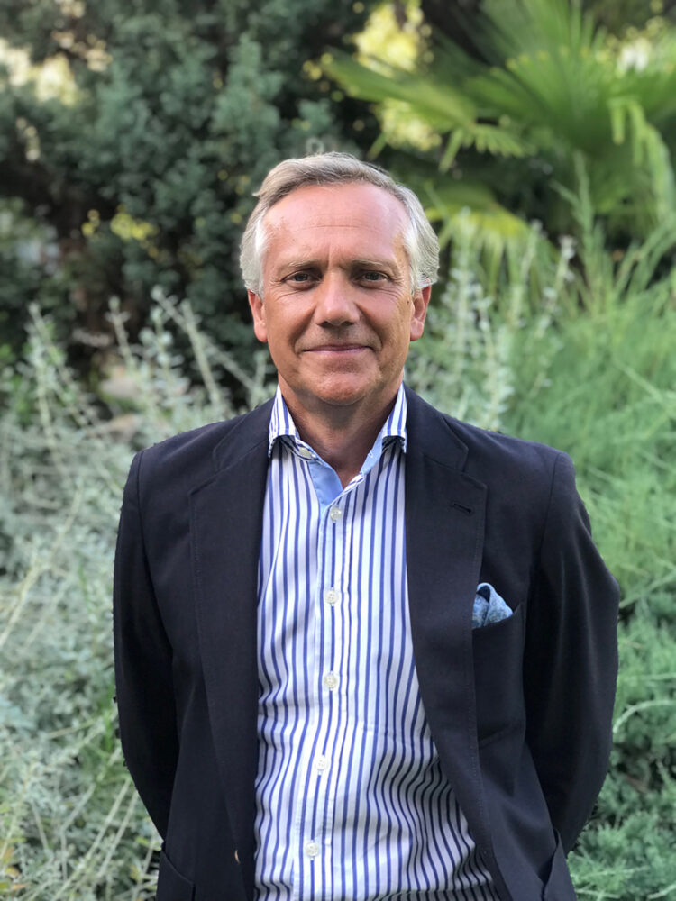 “Para Stalin el control del monopolio sobre la definición de las palabras era crucial” 1 Raúl Mayoral Benito