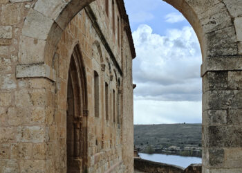 Arcos de la Iglesia de Santa María.