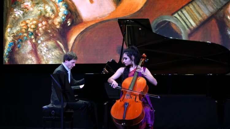 El Festival Noches del Real Sitio celebra su XVIII edición 1 Actuación de la violonchelista Nina Rivas y el pianista Gleb Koroleff en la edición anterior / FUNDACIÓN KATARINA GURSKA
