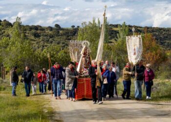 Ediciones anteriores de la romería de la Virgen de la Adrada en Otero de Herreros / E.A.
