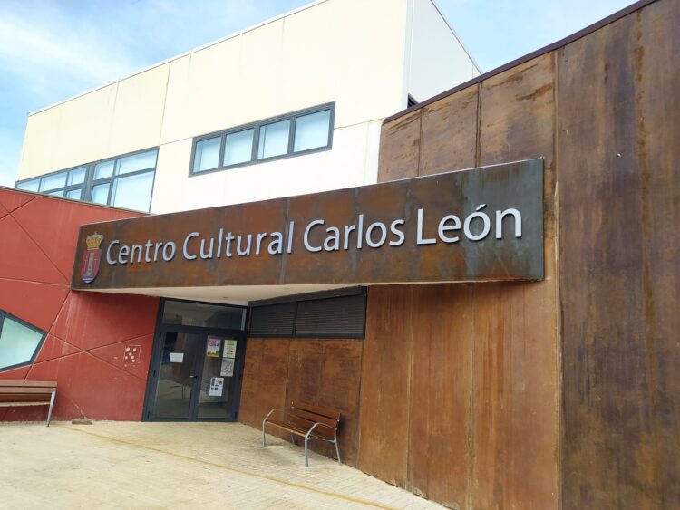 Vista del Centro Cultural ‘Carlos León’ de Torrecaballeros / AYTO. DE TORRECABALLEROS