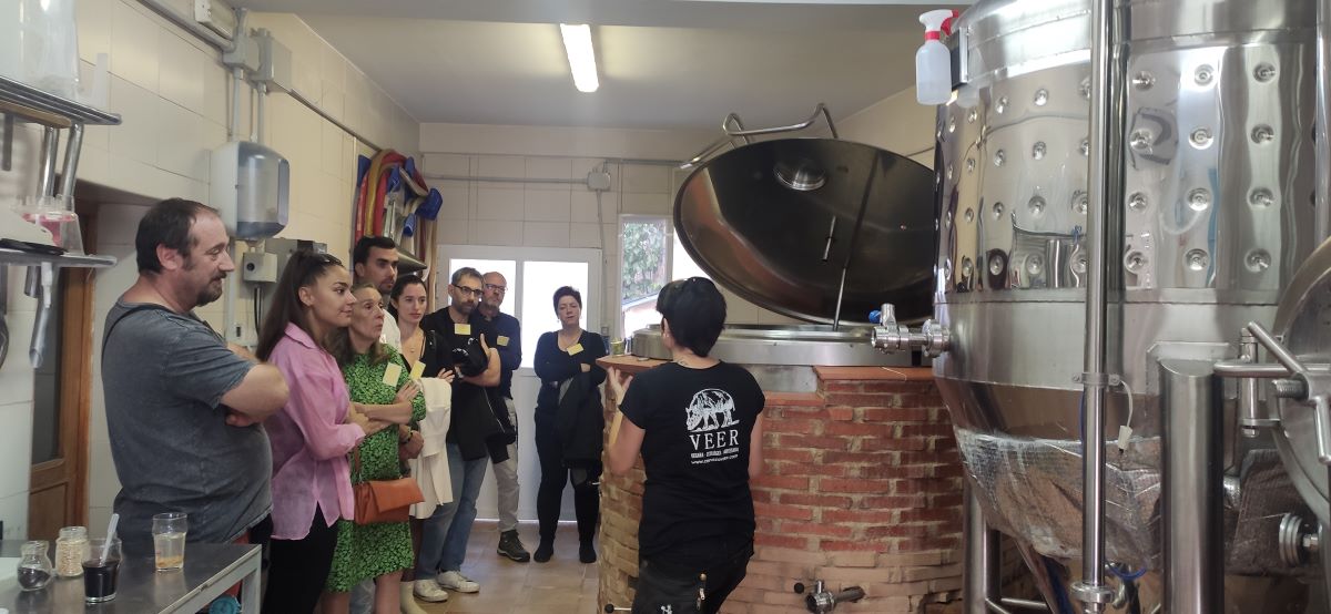 Dinamizar la comarca con sus atractivos turísticos 2 WEB 2 3