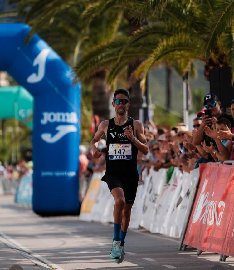 Javi Guerra vuelve a escena en el 10Km Villa de Laredo 1 Javi Guerra en el Campeonato de España de Media Maratón./SPORT MEDIA