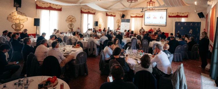 Instantes de la Cumbre CEO en ediciones anteriores / CLUB CEO